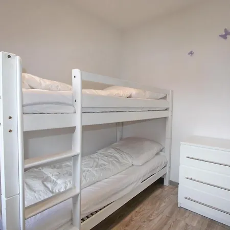 Apartment Wiesengrund 12-14 Whg 15 Inkl Wlan Groemitz